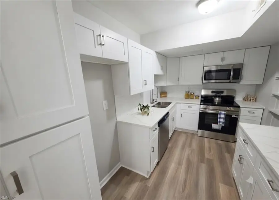 6408 S Stoney Point, Norfolk, VA 23502 - #2