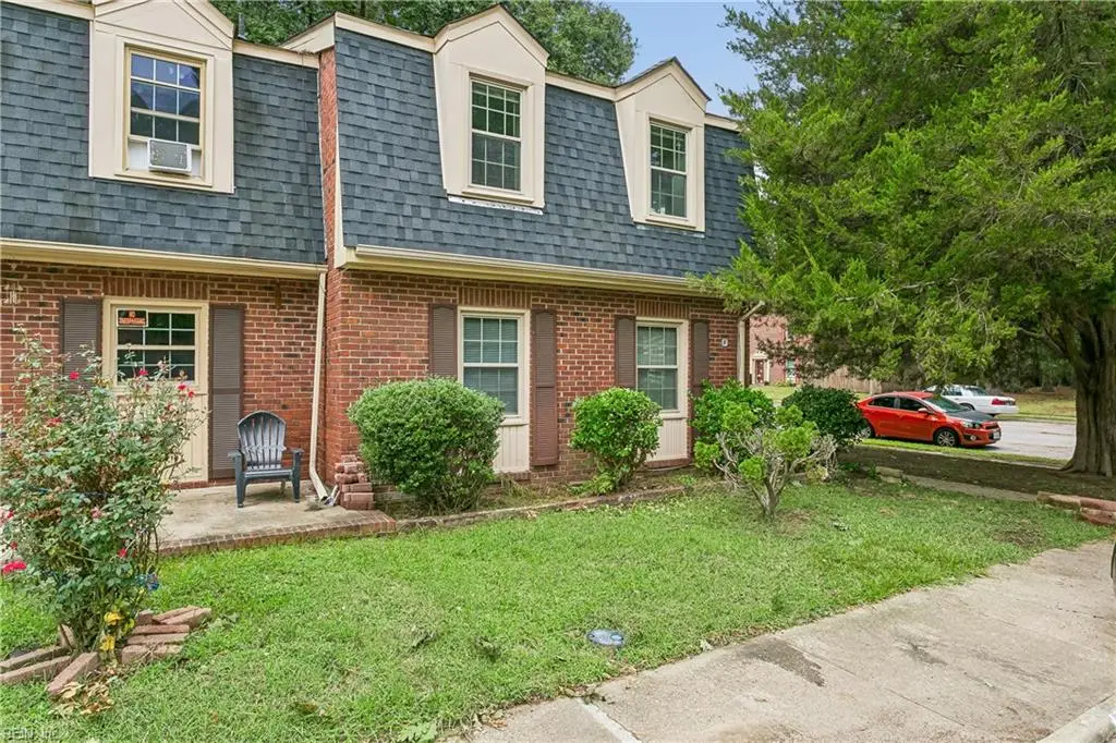 391 Circuit Lane #F, Newport News, VA 23608 - #1