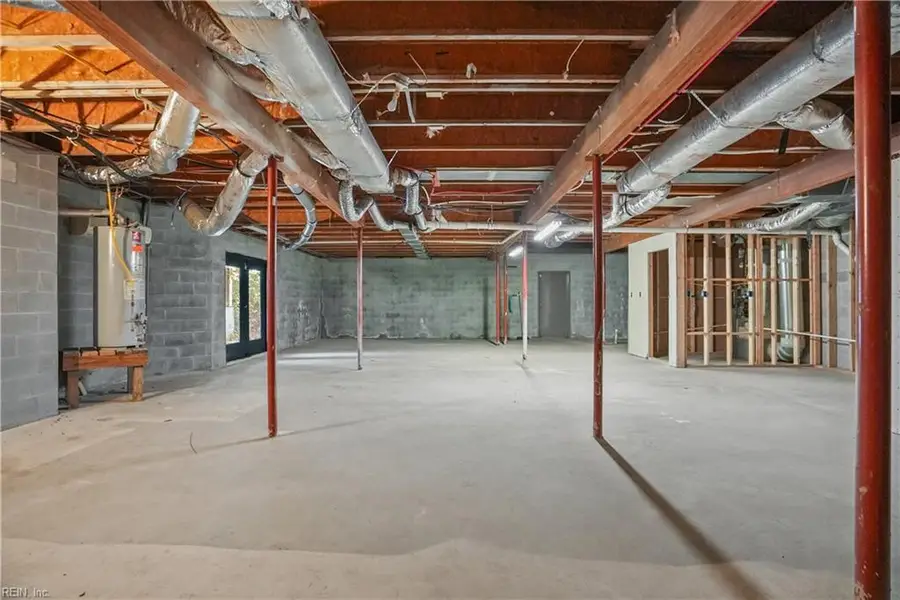 2112 Pretty Lake Avenue, Norfolk, VA 23518 - #2