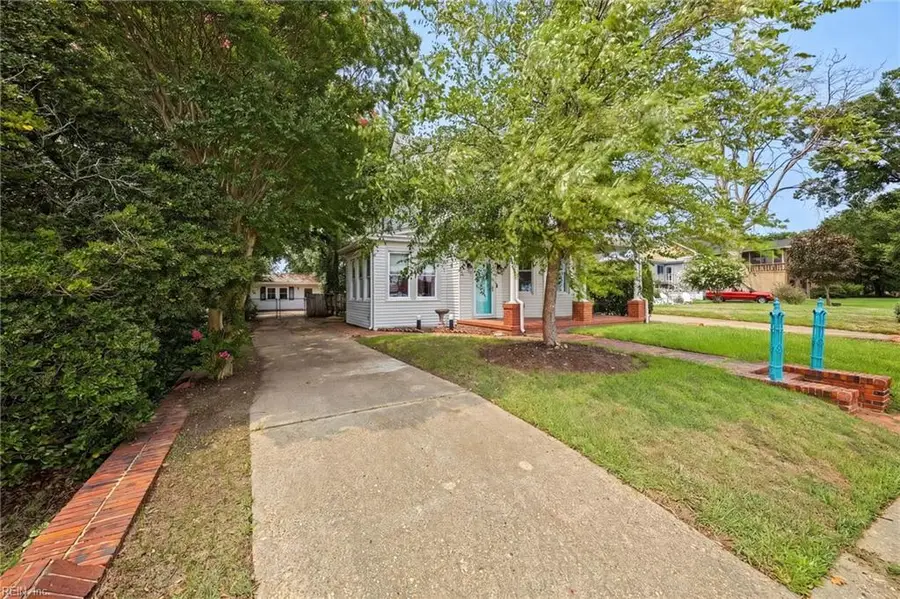 209 Chesapeake Avenue, Newport News, VA 23607 - #2