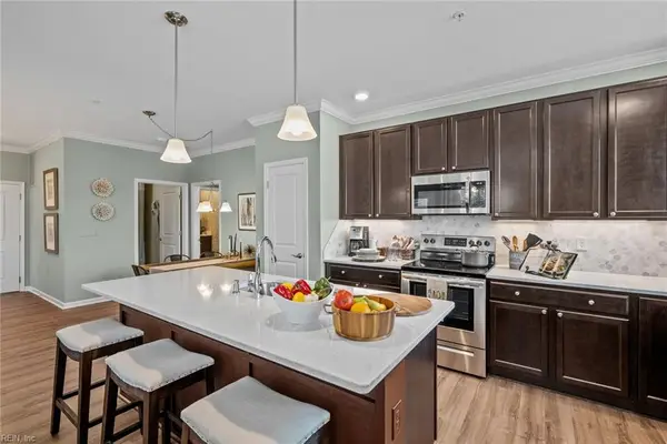 1540 Eldwick Drive #202, Chesapeake, VA 23320