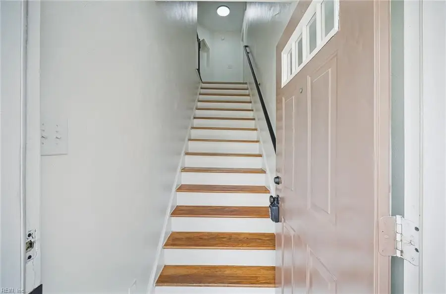 1032 Pebblewood Drive, Virginia Beach, VA 23464 - #3