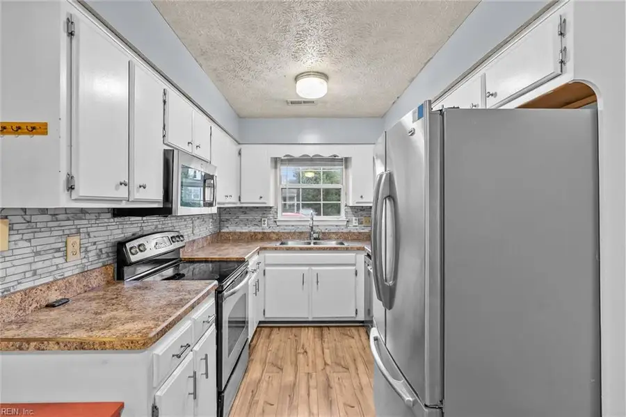 5 Compton Court, Hampton, VA 23666 - #2