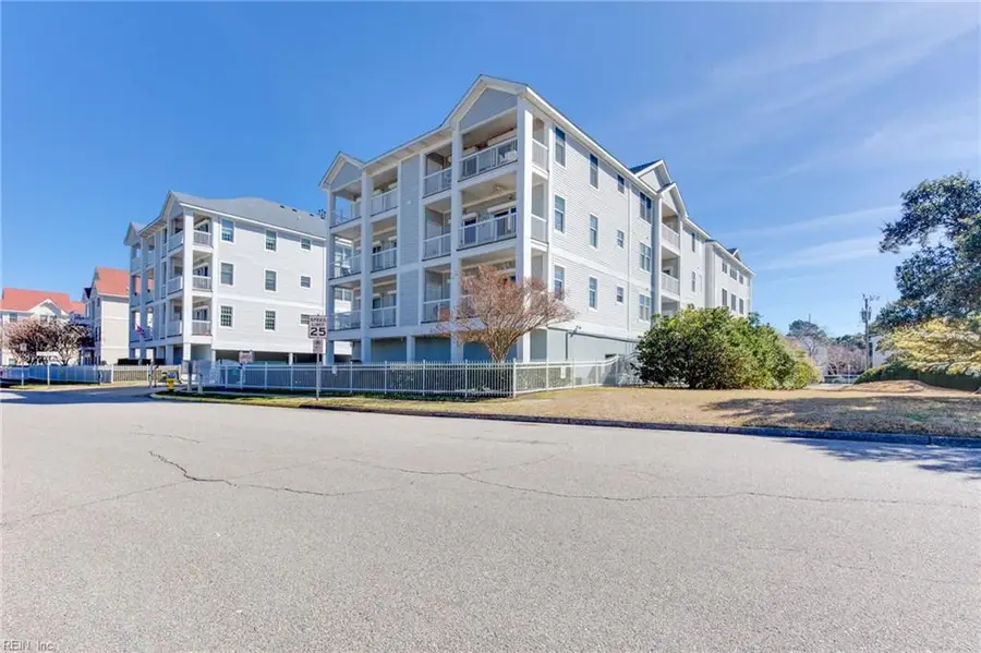 2300 Page Harbor Landing #204, Virginia Beach, VA 23451 - #2