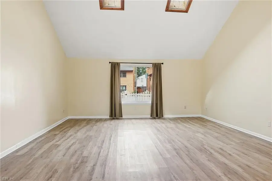 917 A Street, Virginia Beach, VA 23451 - #3