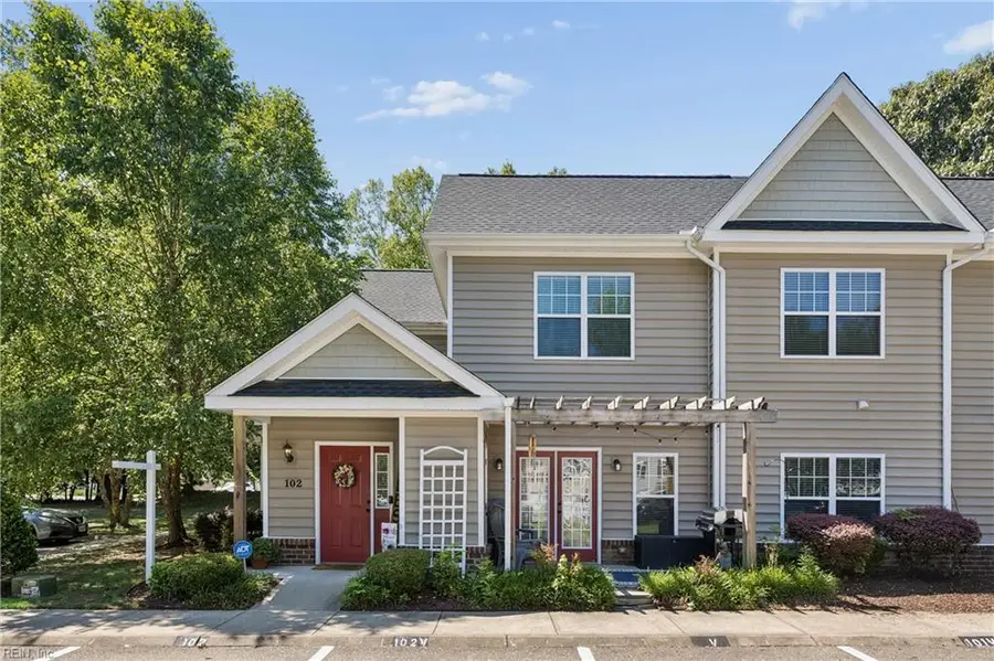 102 Lakeview Cove, Smithfield, VA 23430 - #2