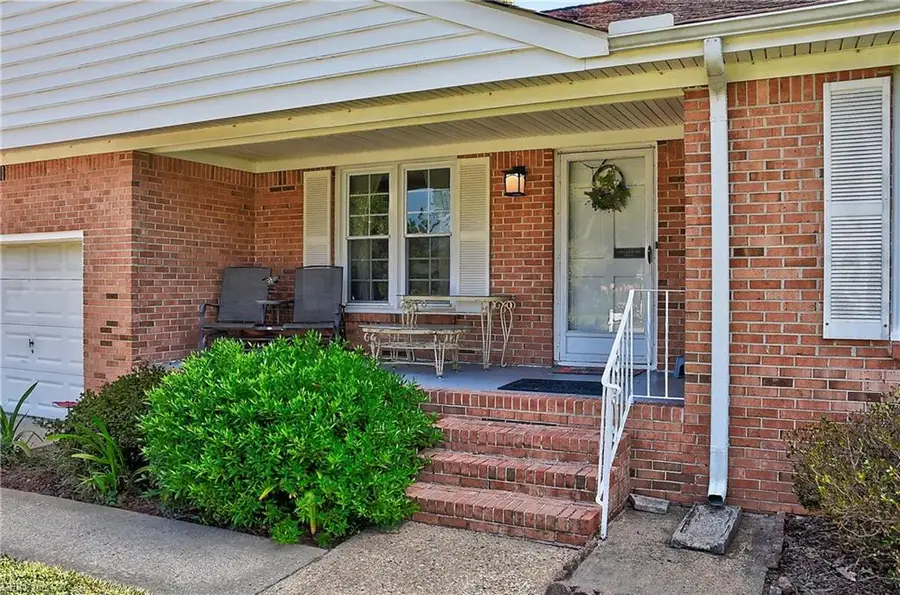 816 Adrian Drive, Virginia Beach, VA 23452 - #2