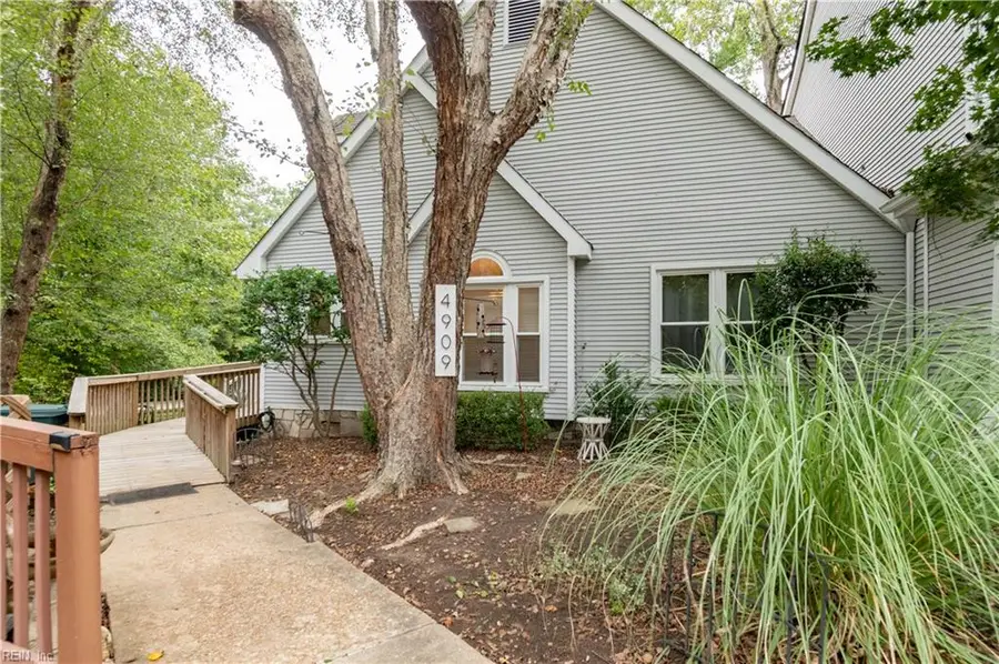 4909 Abbotsford Mews, Williamsburg, VA 23188 - #2