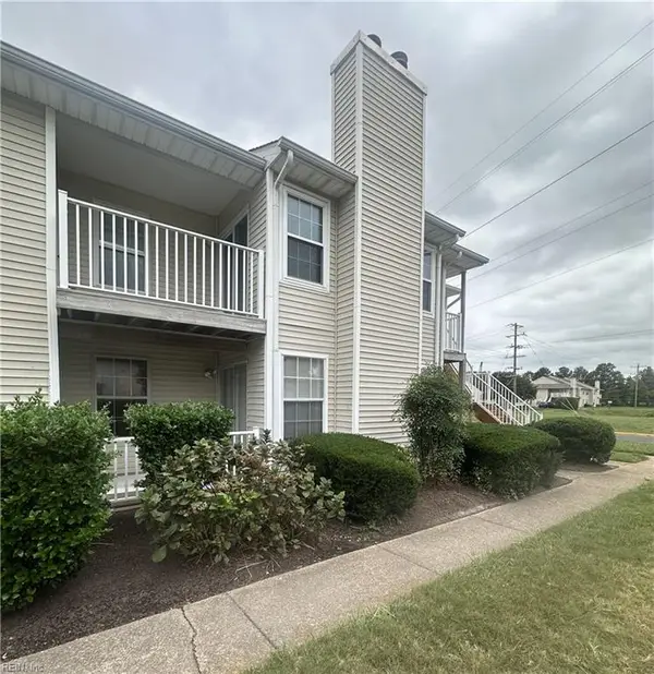 608 Spire Court, Virginia Beach, VA 23462
