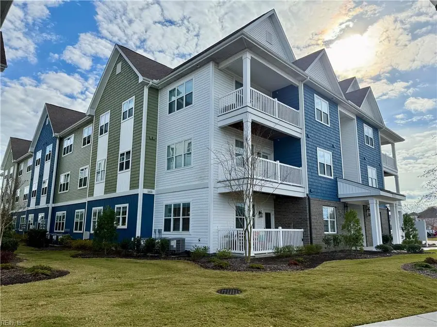 1725 Dromolin Drive #102, Virginia Beach, VA 23456 - #2