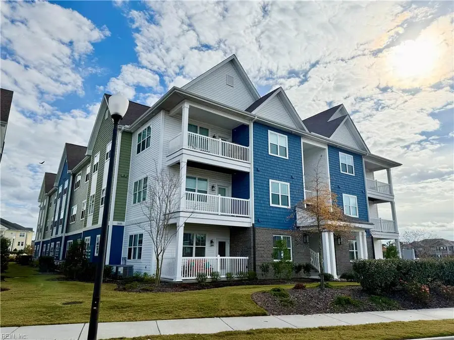 1725 Dromolin Drive #102, Virginia Beach, VA 23456 - #3