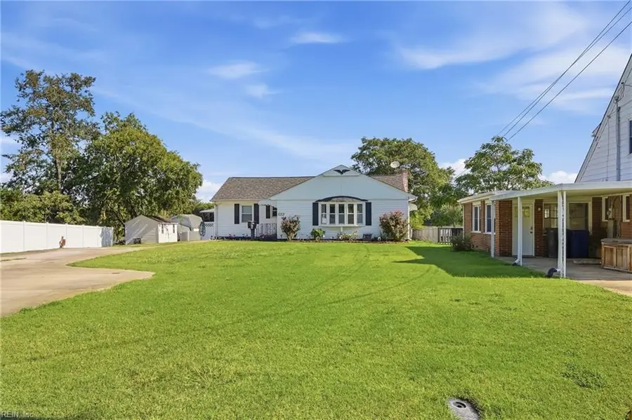 1 Idlewood Avenue, Portsmouth, VA 23704 - #2