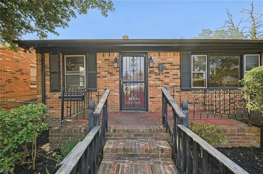 1392 Wool Avenue, Portsmouth, VA 23707 - #3