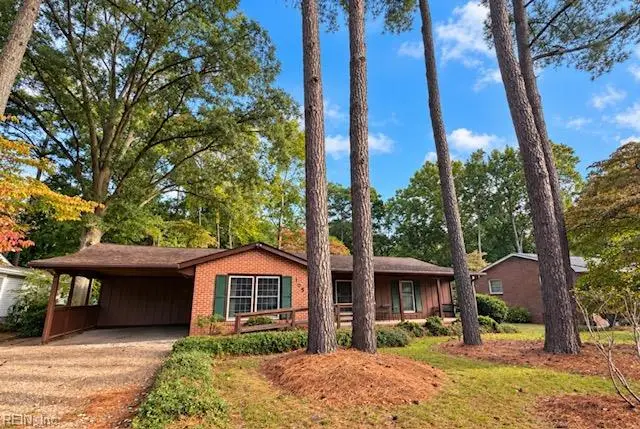 105 Riverside Drive, Yorktown, VA 23692 - #2