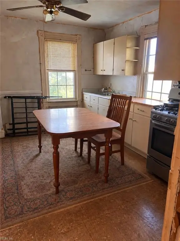 4401 South Street, Portsmouth, VA 23707 - #3