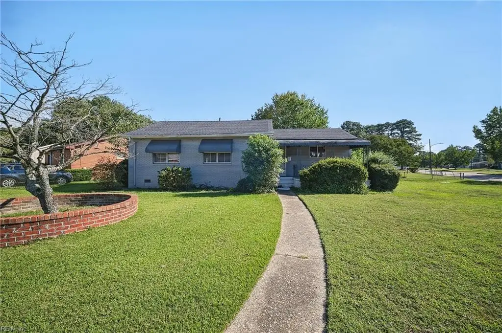 301 Viking Street, Portsmouth, VA 23701 - #1