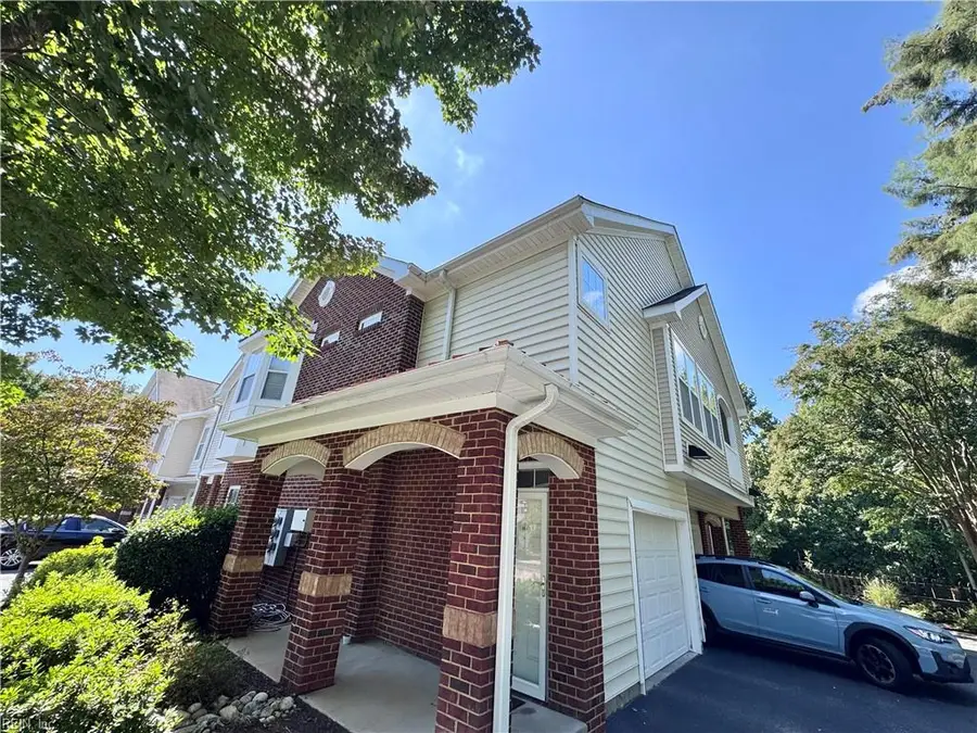 713 Windy Way #108, Newport News, VA 23602 - #3