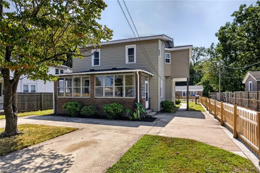 1139 E Leicester Avenue, Norfolk, VA 23503 - #1