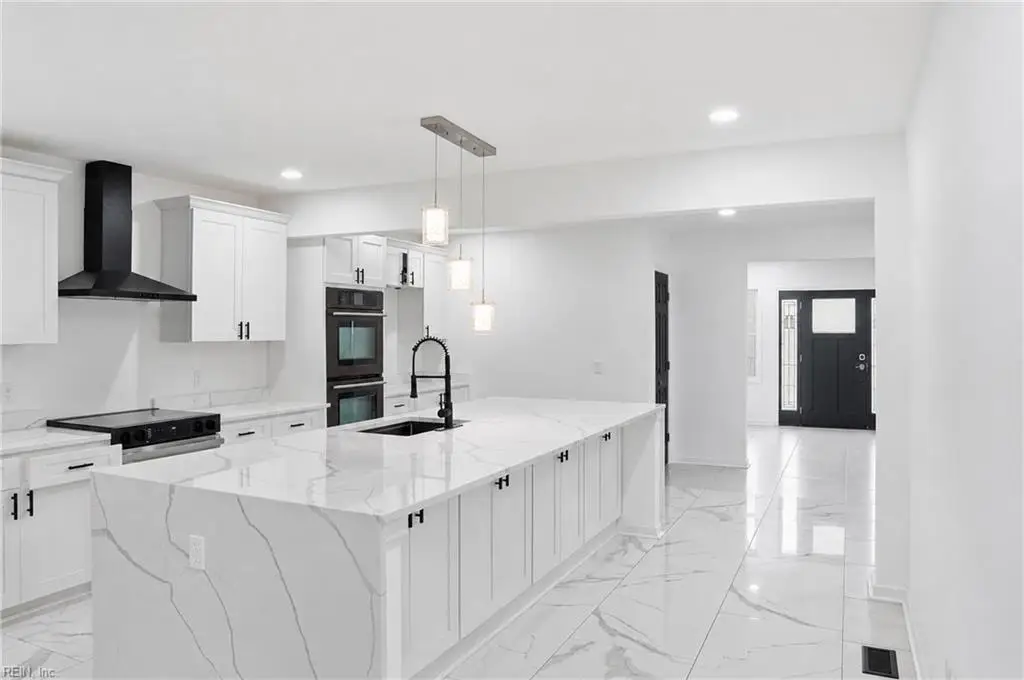 845 N King Street, Hampton, VA 23669 - #1