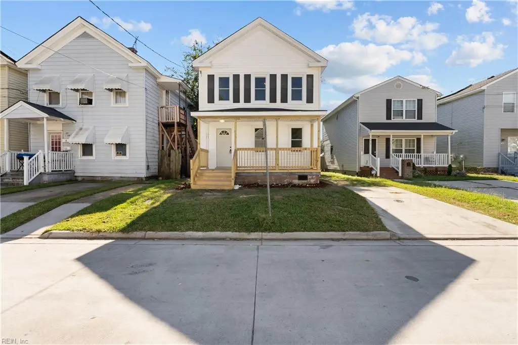 1318 18th Street, Chesapeake, VA 23324 - #1