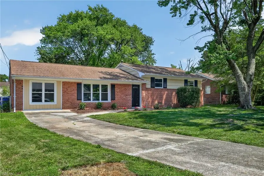 514 Brentwood Drive, Newport News, VA 23601 - #2