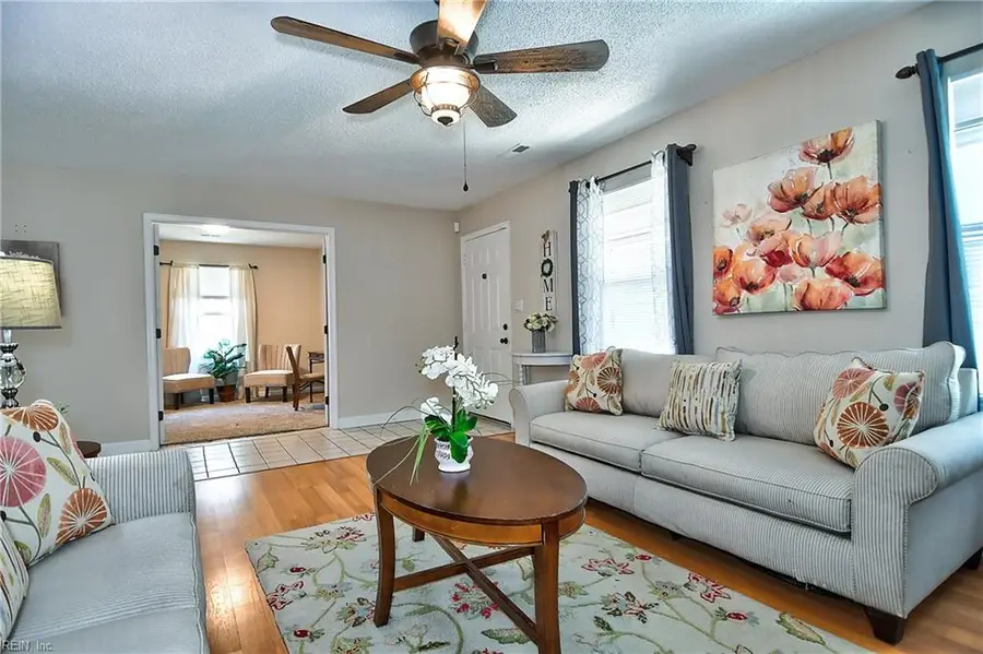 1512 Eagleton Ln, Virginia Beach, VA 23455 - #3