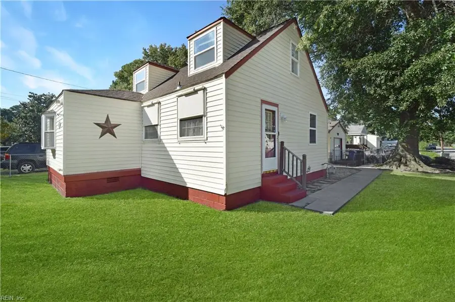 3600 Commonwealth Avenue, Portsmouth, VA 23707 - #2
