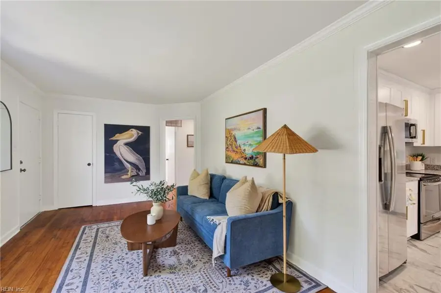 404 Eisenhower Circle, Portsmouth, VA 23701 - #3