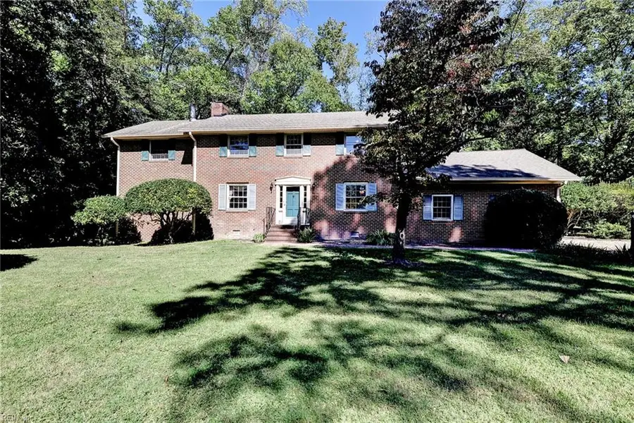 265 E Queens Drive, Williamsburg, VA 23185 - #2