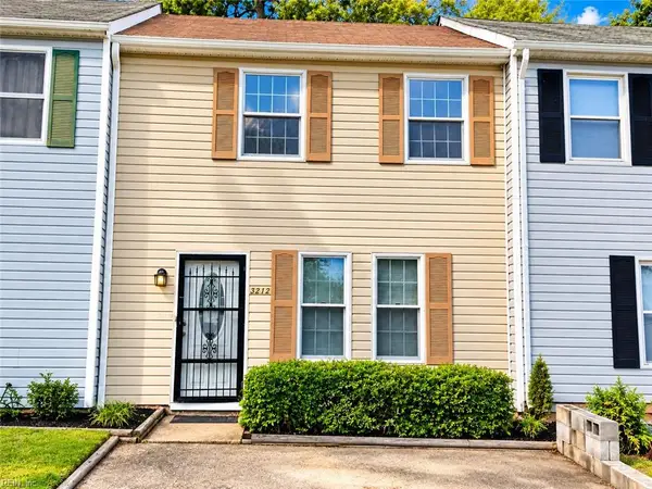 3212 Clover Road East Road, Chesapeake, VA 23321