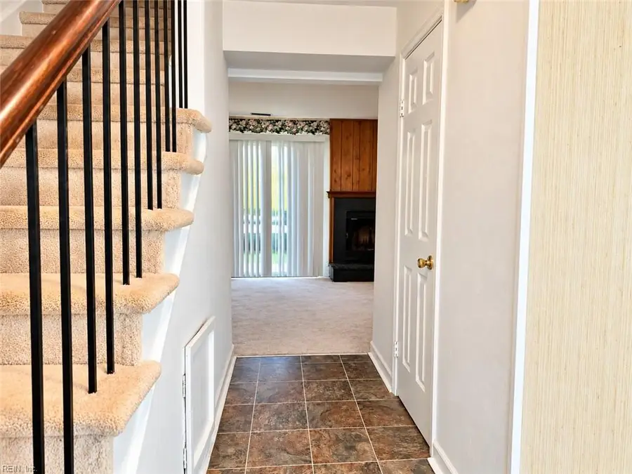 3212 Clover Road East Road, Chesapeake, VA 23321 - #2