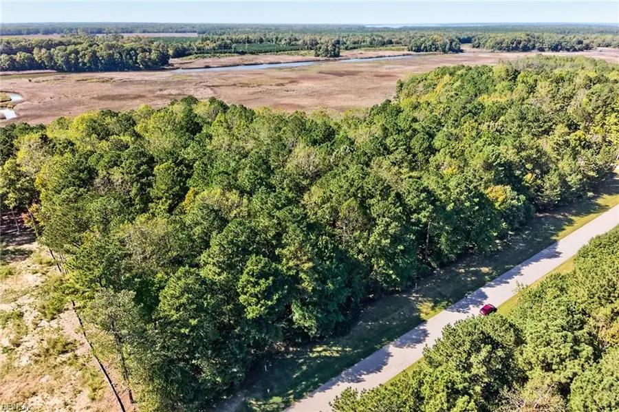 1356 Creekway Drive, Smithfield, VA 23430 - #3