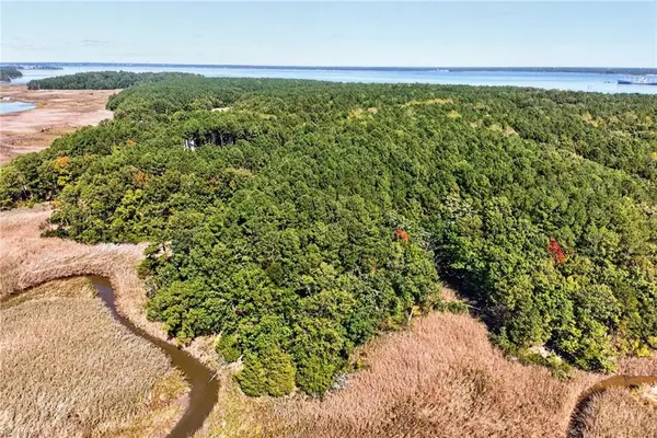 14310 Hardys Place, Smithfield, VA 23430