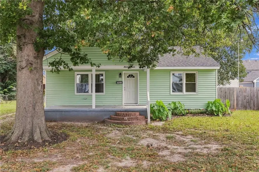 1311 Perry Street, Chesapeake, VA 23324 - #2