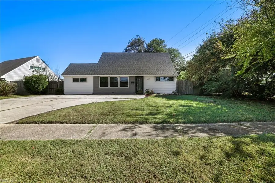 1719 N Lakeland Drive, Norfolk, VA 23518 - #2