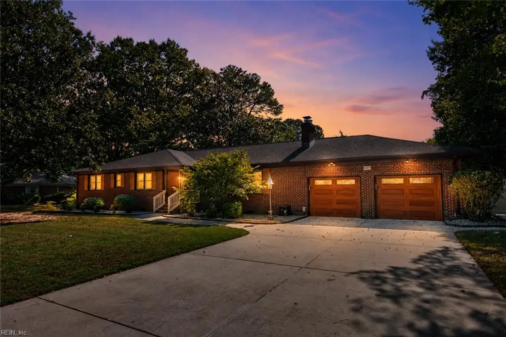 1637 Wakefield Drive, Virginia Beach, VA 23455 - #1