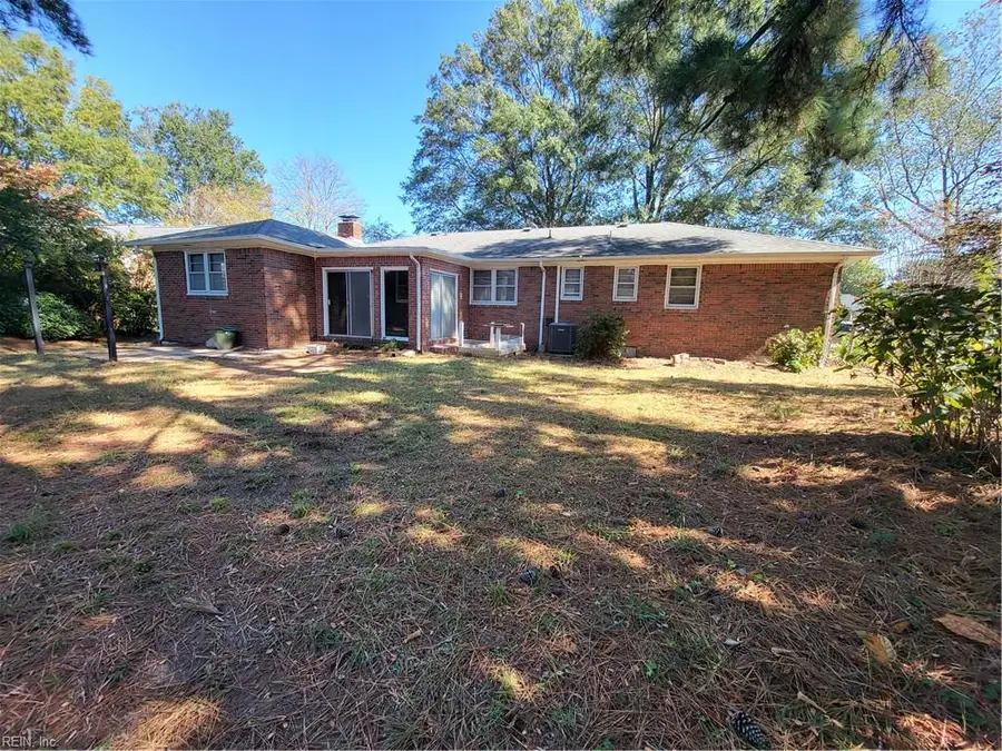 4617 Bromfield Avenue, Virginia Beach, VA 23455 - #2