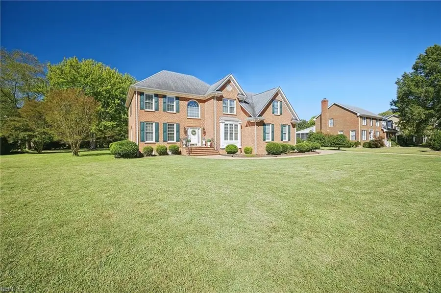 1102 Gatling Pointe Parkway, Smithfield, VA 23430 - #2