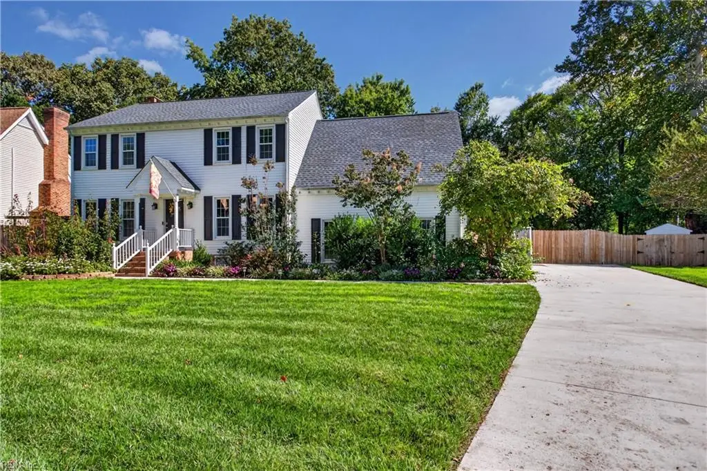 828 Woodrow Court, Chesapeake, VA 23322 - #1