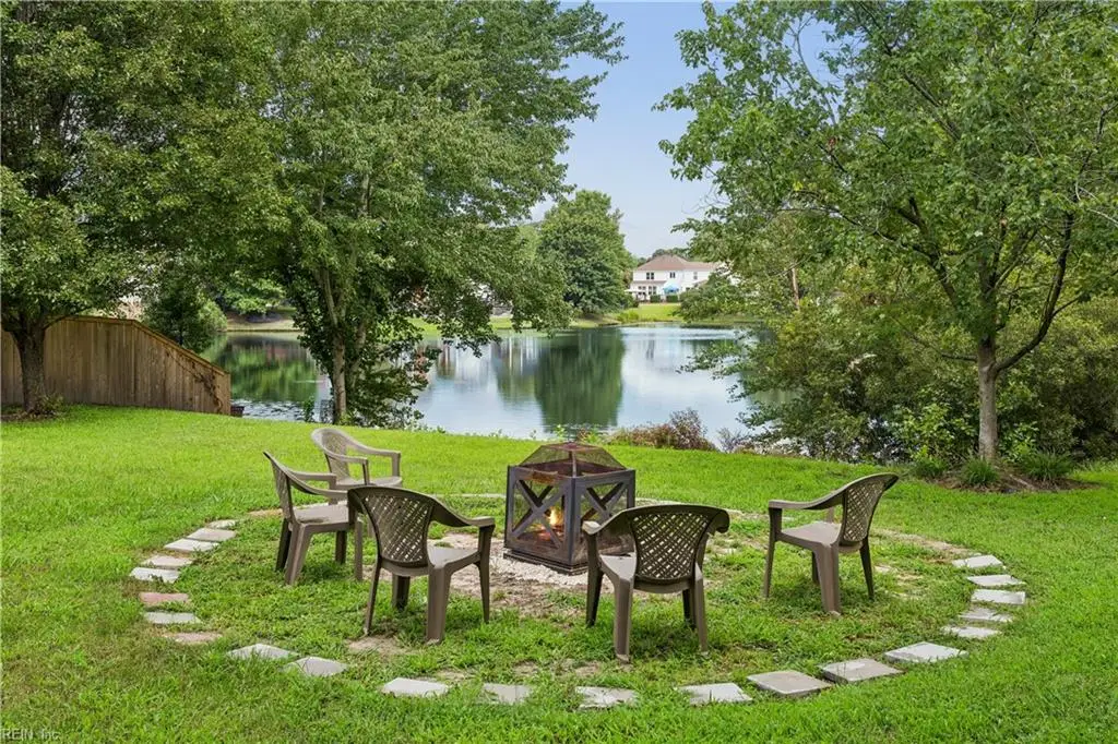 1239 Pacels Way, Chesapeake, VA 23322 - #1