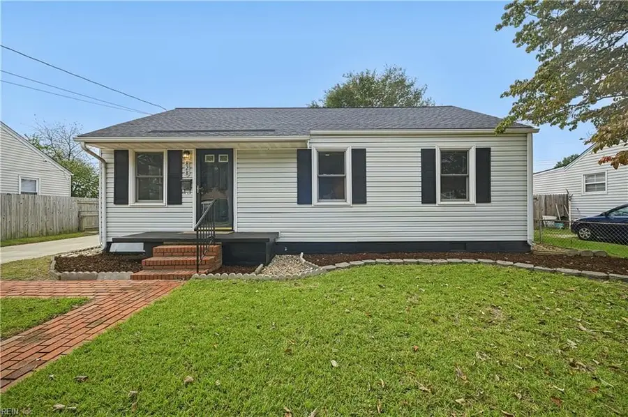 828 Pacific Avenue, Portsmouth, VA 23707 - #2