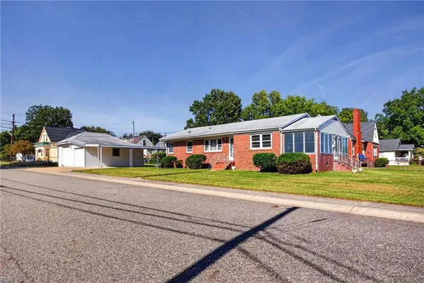 2009 Bay Avenue, Hampton, VA 23661
