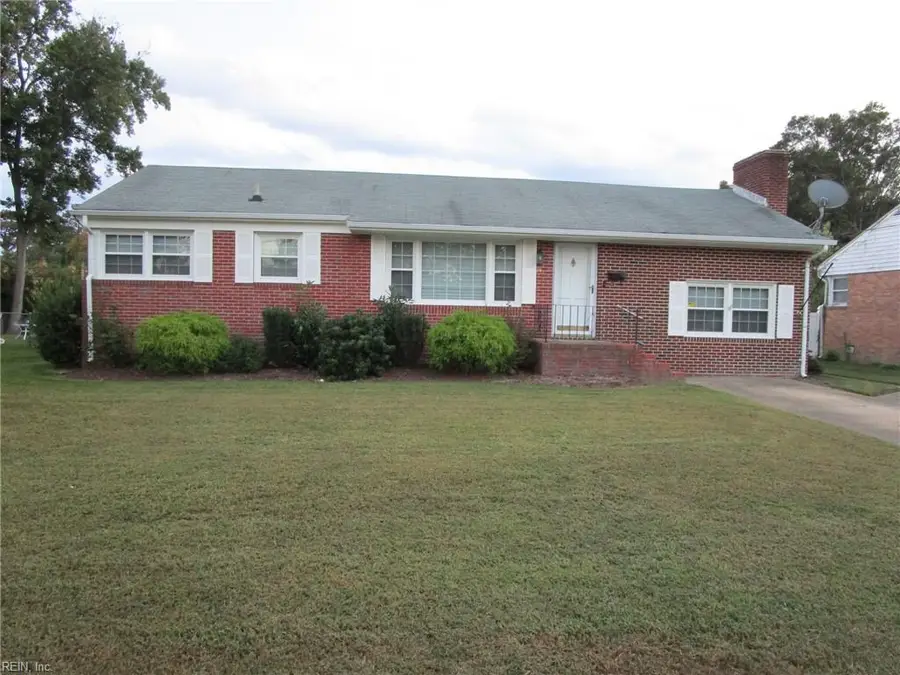 14 Woodburn Drive, Hampton, VA 23664 - #2