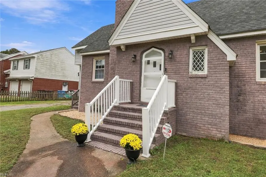 1129 Hazel Avenue, Chesapeake, VA 23325 - #3