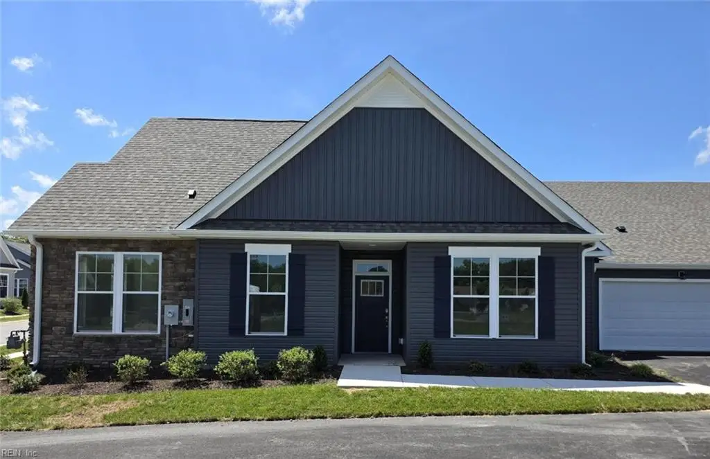 211 Oxford Avenue, Smithfield, VA 23430 - #1