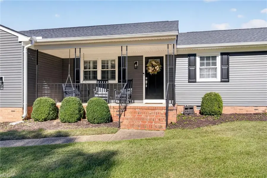 200 Mercer Street, Smithfield, VA 23430 - #3
