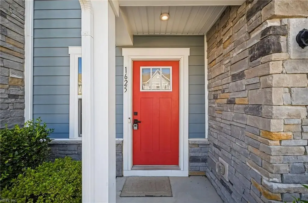 1625 Redwing Arch, Chesapeake, VA 23323 - #1
