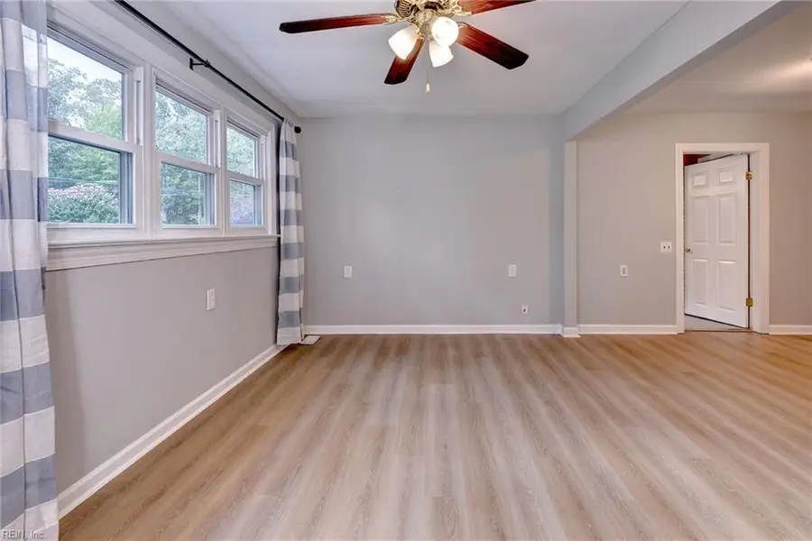 203 Old Seaford Road, Seaford, VA 23696 - #3