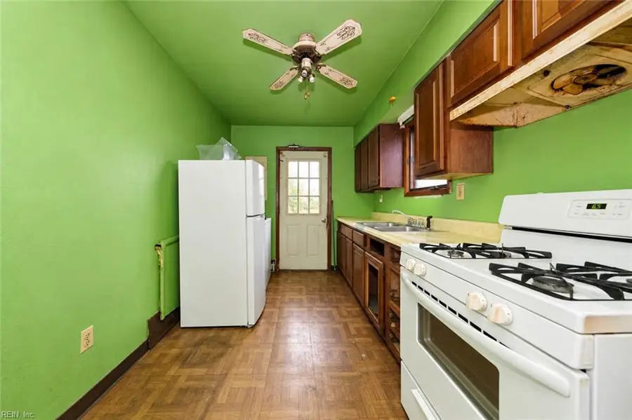 13 Bundick Street Street, Onancock, VA 23417 - #3