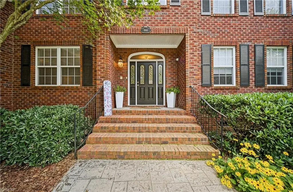 844 Greenfield Lane, Chesapeake, VA 23322 - #1
